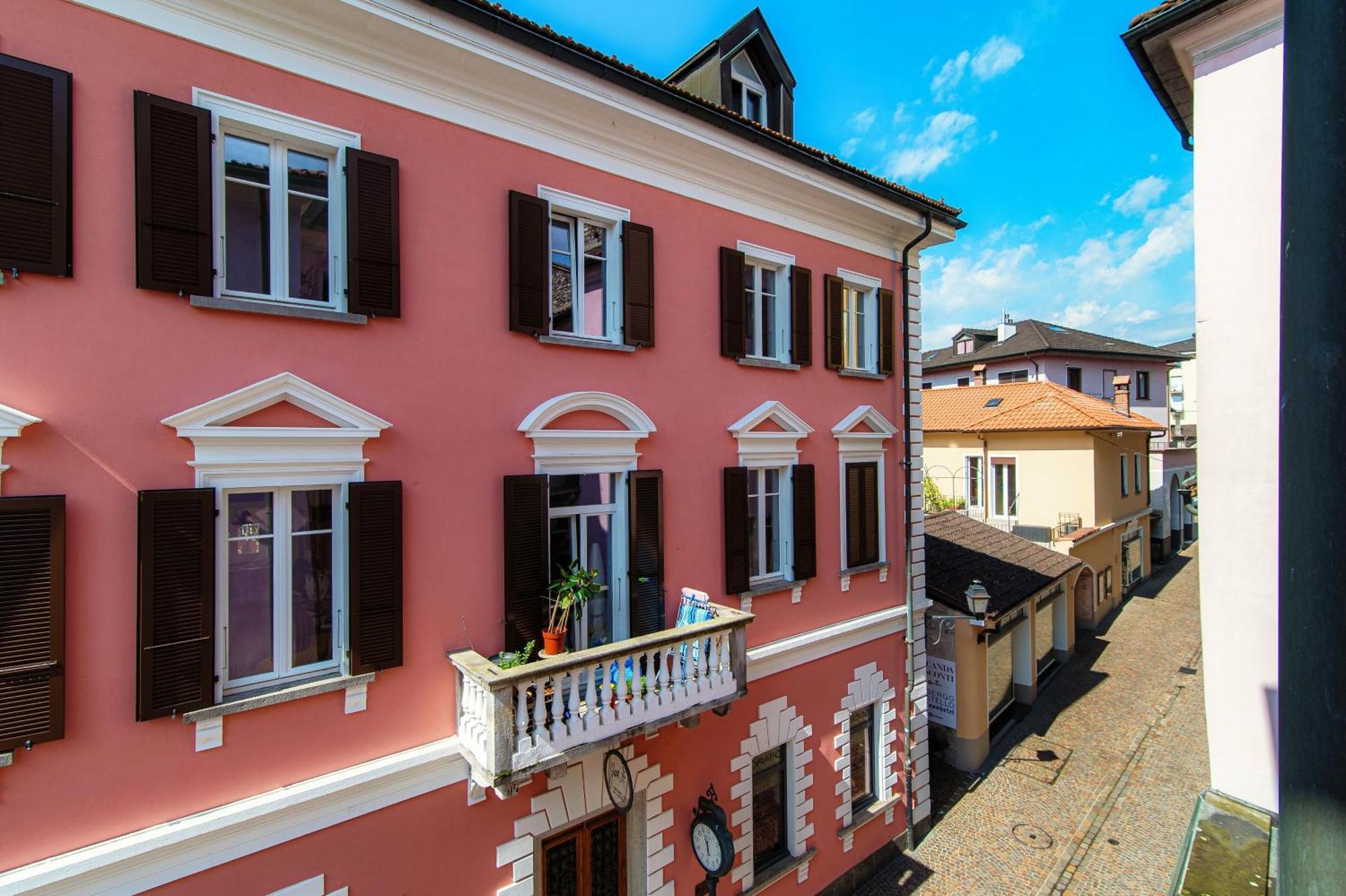 Pardo Apartments By Quokka 360 - Locarno Old Town Esterno foto